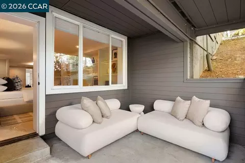 Exterior - 9 Northridge Ln, Lafayette, CA 94549 photo 7 of 9