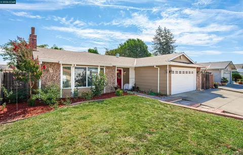 7723 Countryfield Dr, Sacramento, CA 95828