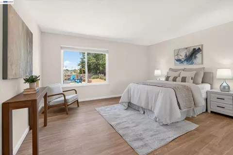 Bedroom - 295 Iris Rd, Hercules, CA 94547 photo 1 of 4