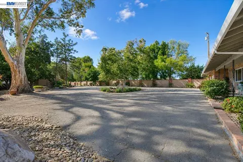 Exterior - 3360 Doyle Rd, Oakley, CA 94561 photo 17 of 24