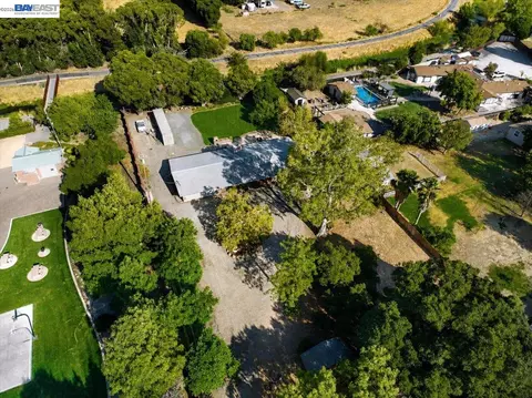 View/Area - 3360 Doyle Rd, Oakley, CA 94561 photo 4 of 7