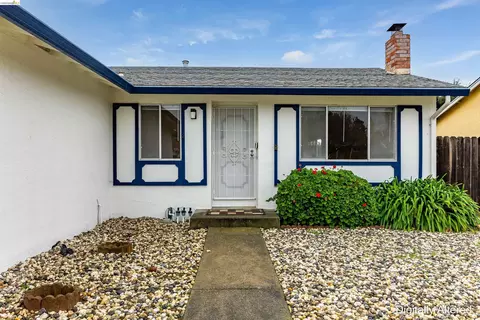 Exterior - 341 Inverness Dr, Vallejo, CA 94589 photo 3 of 6