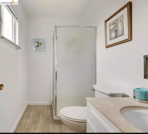 Bath - 341 Inverness Dr, Vallejo, CA 94589 photo 2 of 2