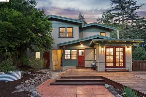 Exterior - 984 Regal Rd, Berkeley, CA 94708 photo 12 of 16