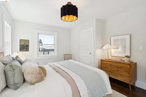Bedroom - 984 Regal Rd, Berkeley, CA 94708 photo 4 of 5