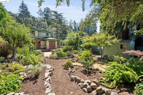 Exterior - 984 Regal Rd, Berkeley, CA 94708 photo 9 of 16