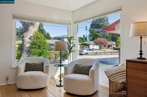 Living - 1243 Davis Ave, Concord, CA 94518 photo 4 of 4
