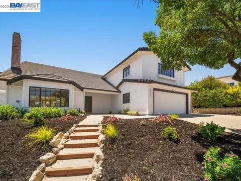 Exterior - 7966 Iglesia Dr, Dublin, CA 94568 photo 2 of 13