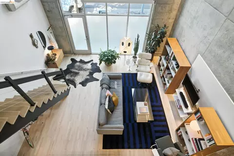 Living - 311 Oak St #102, Oakland, CA 94607 photo 10 of 12
