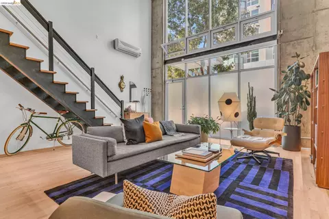 Living - 311 Oak St #102, Oakland, CA 94607 photo 2 of 12