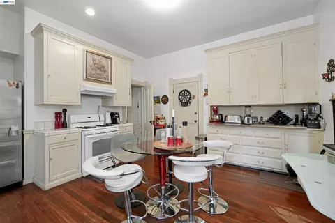 Kitchen - 742 B St, Hayward, CA 94541 photo 4 of 13