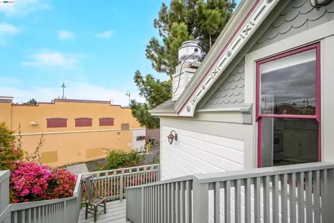 Exterior - 742 B St, Hayward, CA 94541 photo 25 of 33
