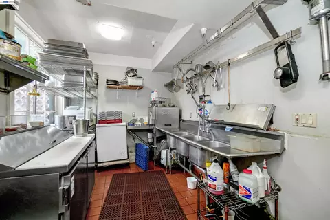 Kitchen - 742 B St, Hayward, CA 94541 photo 10 of 13