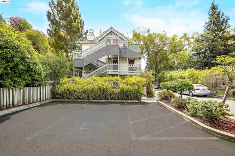 Exterior - 742 B St, Hayward, CA 94541 photo 14 of 33
