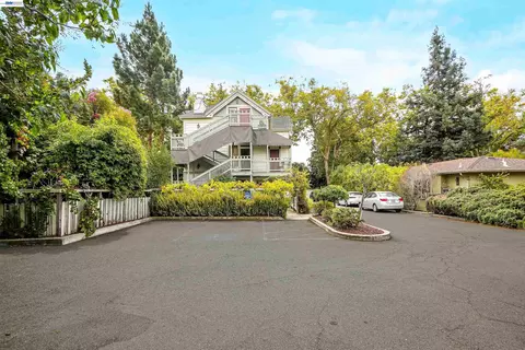 Exterior - 742 B St, Hayward, CA 94541 photo 15 of 33