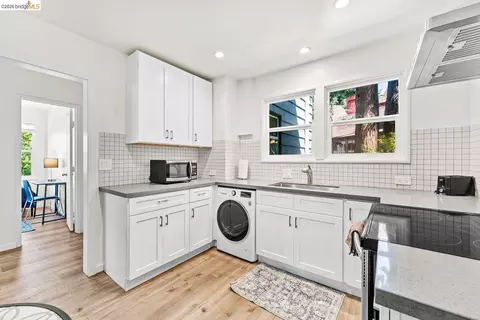 Kitchen - 2713 Ridge Rd, Berkeley, CA 94709 photo 1 of 3