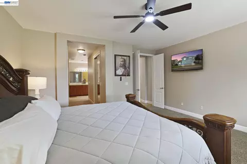 Bedroom - 1762 Ashtree Ct, Tracy, CA 95376 photo 2 of 8