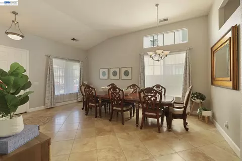 Dining - 1762 Ashtree Ct, Tracy, CA 95376 photo 2 of 3