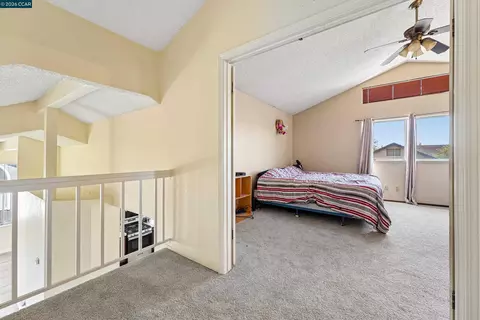 Bedroom - 1007 Valley Oak Way, Fairfield, CA 94533 photo 3 of 7