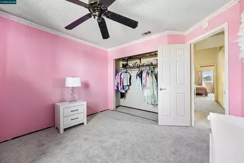 Bedroom - 1007 Valley Oak Way, Fairfield, CA 94533 photo 4 of 7