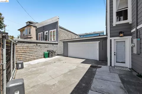Exterior - 344 Peralta St, Oakland, CA 94607 photo 4 of 7