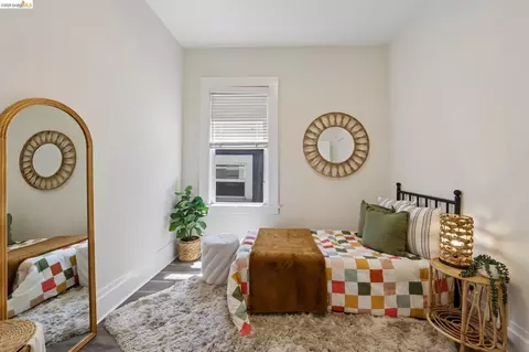 Bedroom - 344 Peralta St, Oakland, CA 94607 photo 3 of 7