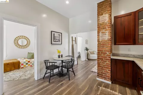 Entry Way - 344 Peralta St, Oakland, CA 94607 photo 1 of 3