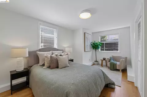 Bedroom - 344 Peralta St, Oakland, CA 94607 photo 4 of 7