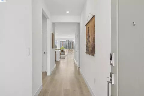 Entry Way - 4308 Mascon Dr, Folsom, CA 95630 photo 1 of 8