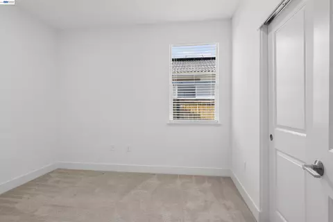 Bedroom - 4308 Mascon Dr, Folsom, CA 95630 photo 5 of 7