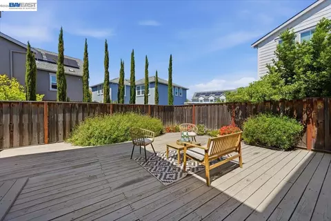Exterior - 4360 Panorama Dr, Dublin, CA 94568 photo 8 of 17