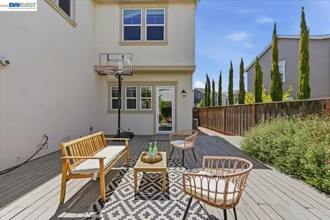 Exterior - 4360 Panorama Dr, Dublin, CA 94568 photo 5 of 17