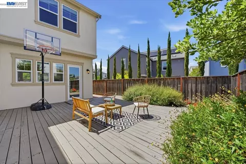 Exterior - 4360 Panorama Dr, Dublin, CA 94568 photo 6 of 17