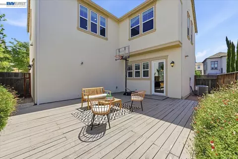 Exterior - 4360 Panorama Dr, Dublin, CA 94568 photo 4 of 17