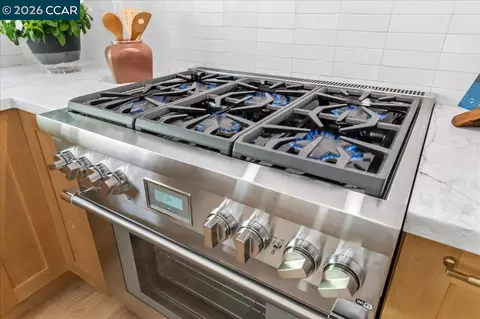 Kitchen - 461 Saint Regis Dr, Danville, CA 94526 photo 4 of 7