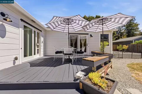 Exterior - 8 Lander Dr, Martinez, CA 94553 photo 14 of 26