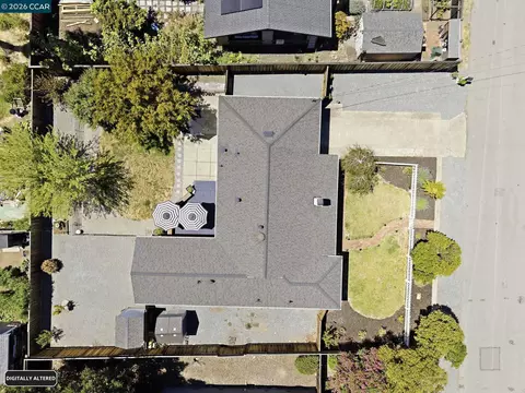 View/Area - 8 Lander Dr, Martinez, CA 94553 photo 1 of 11