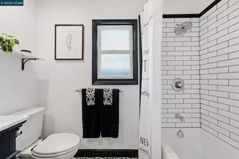 Bath - 8 Lander Dr, Martinez, CA 94553 photo 4 of 6