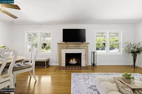 Living - 8 Lander Dr, Martinez, CA 94553 photo 2 of 4