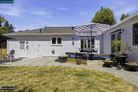 Exterior - 8 Lander Dr, Martinez, CA 94553 photo 20 of 26