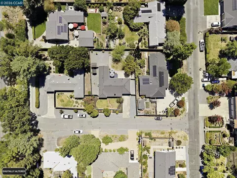 View/Area - 8 Lander Dr, Martinez, CA 94553 photo 3 of 11