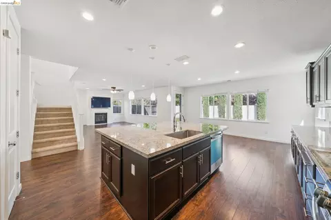 Other - 320 Heritage Ln, Dixon, CA 95620 photo 4 of 21