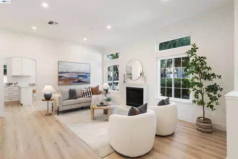 5740 Belleza Dr, Pleasanton, CA 94588