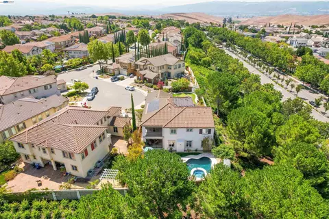 View/Area - 227 Olivia Ct, San Ramon, CA 94582 photo 10 of 10