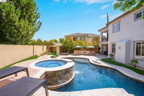 Exterior - 227 Olivia Ct, San Ramon, CA 94582 photo 15 of 20