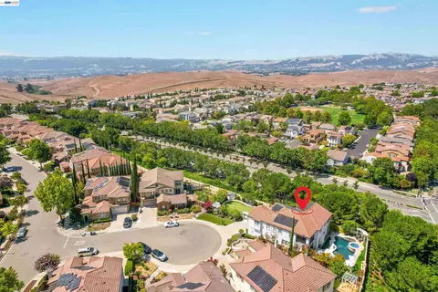 View/Area - 227 Olivia Ct, San Ramon, CA 94582 photo 4 of 10