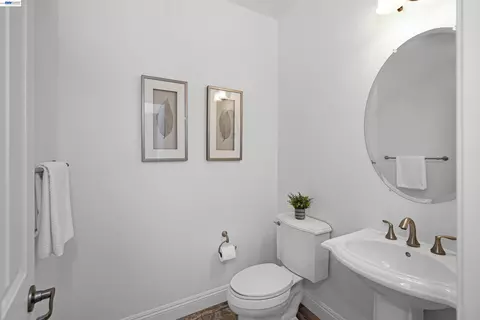 Bath - 227 Olivia Ct, San Ramon, CA 94582 photo 1 of 6