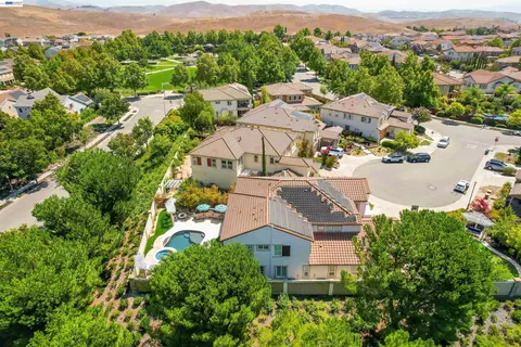 View/Area - 227 Olivia Ct, San Ramon, CA 94582 photo 9 of 10