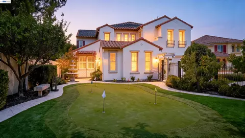 Exterior - 227 Olivia Ct, San Ramon, CA 94582 photo 1 of 20