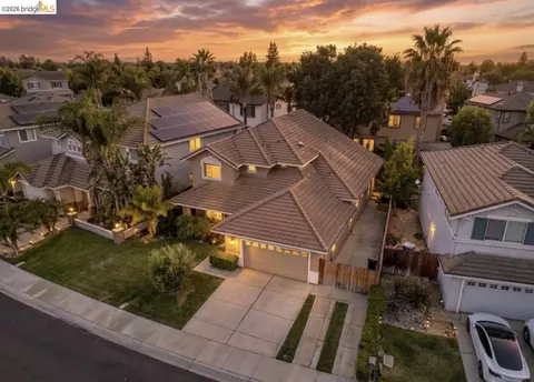 2533 Crescent Way, Discovery Bay, CA 94505